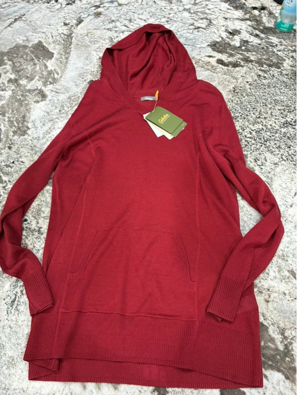 Cabela’s sweater/hoodie thin